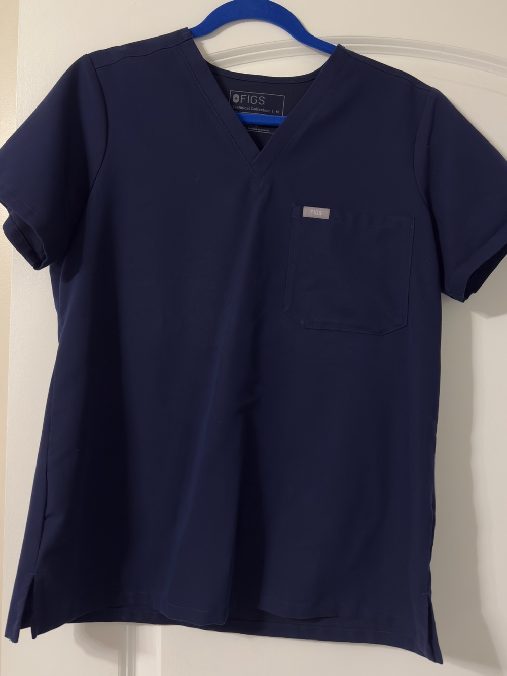 FIGS V-Neck Scrub Top